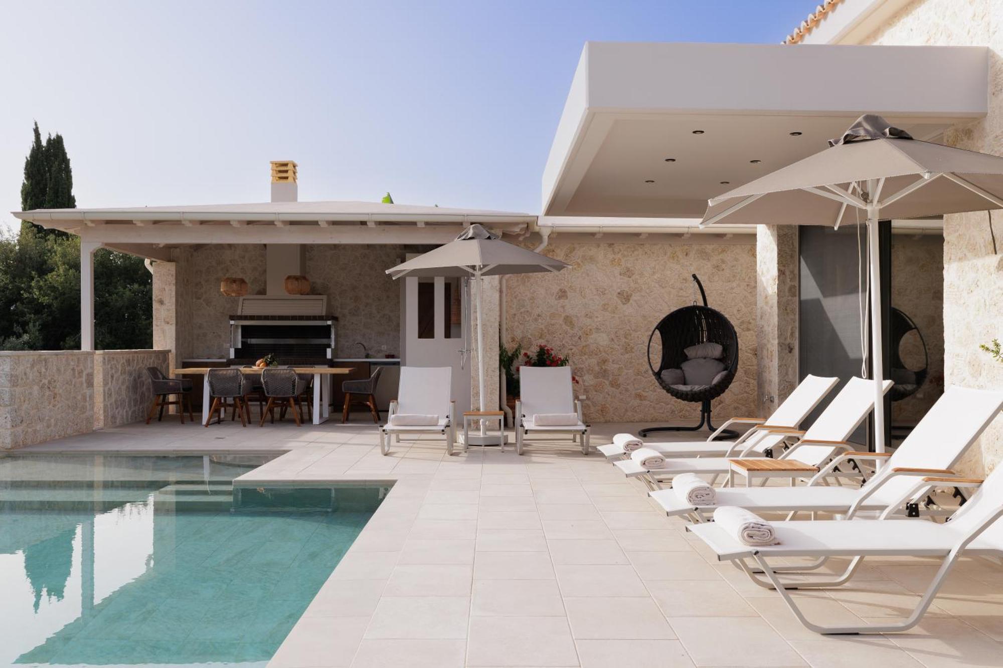 My Mediterranean Corfu Luxury Villa With Private Swimming Pool คอนโตกาลิ ภายนอก รูปภาพ