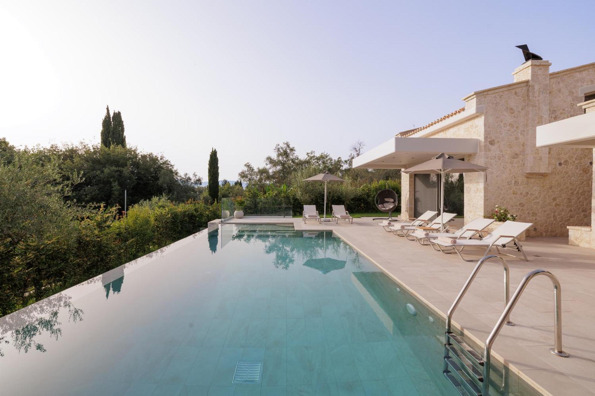 My Mediterranean Corfu Luxury Villa With Private Swimming Pool คอนโตกาลิ ภายนอก รูปภาพ