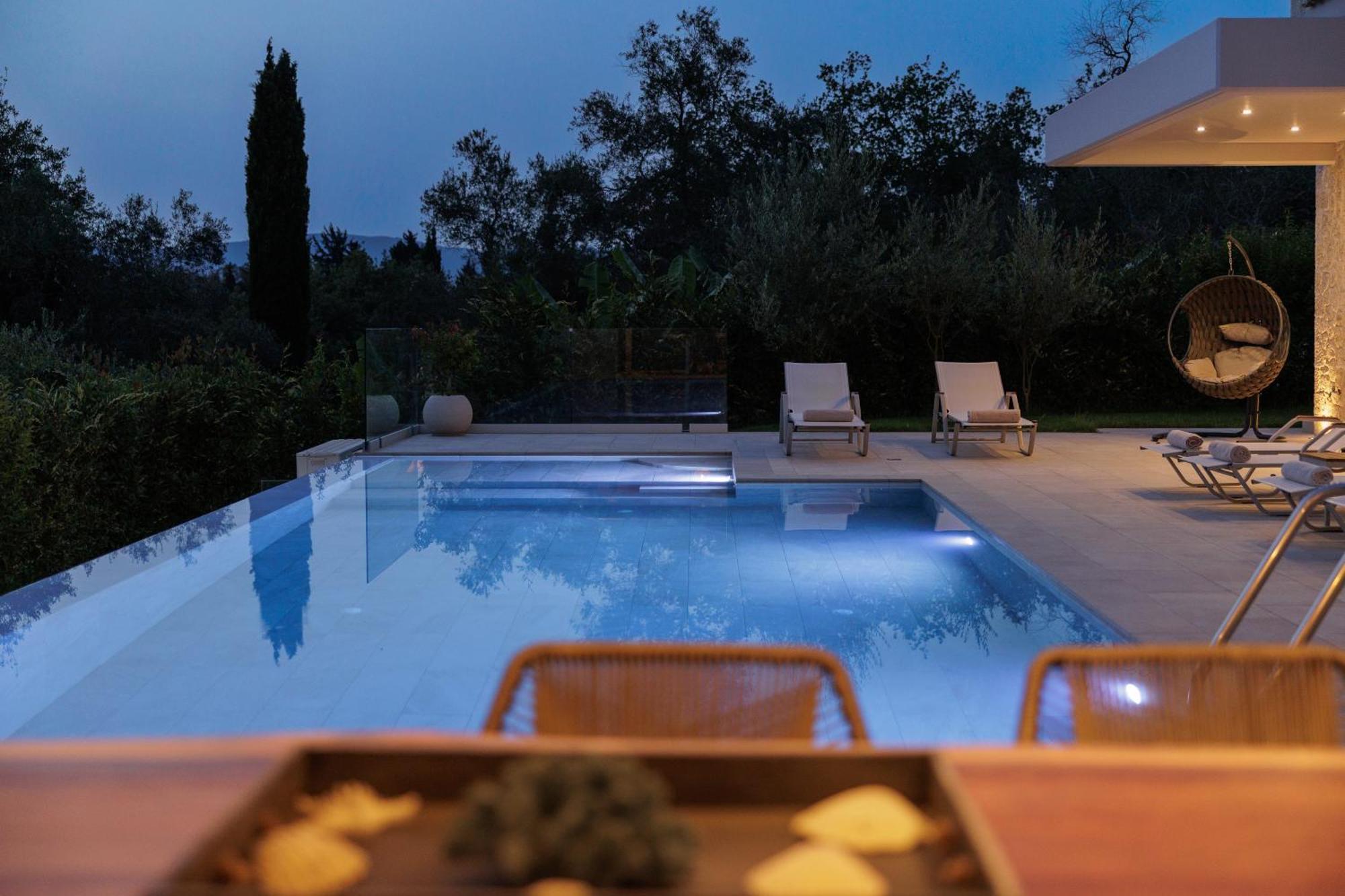 My Mediterranean Corfu Luxury Villa With Private Swimming Pool คอนโตกาลิ ภายนอก รูปภาพ