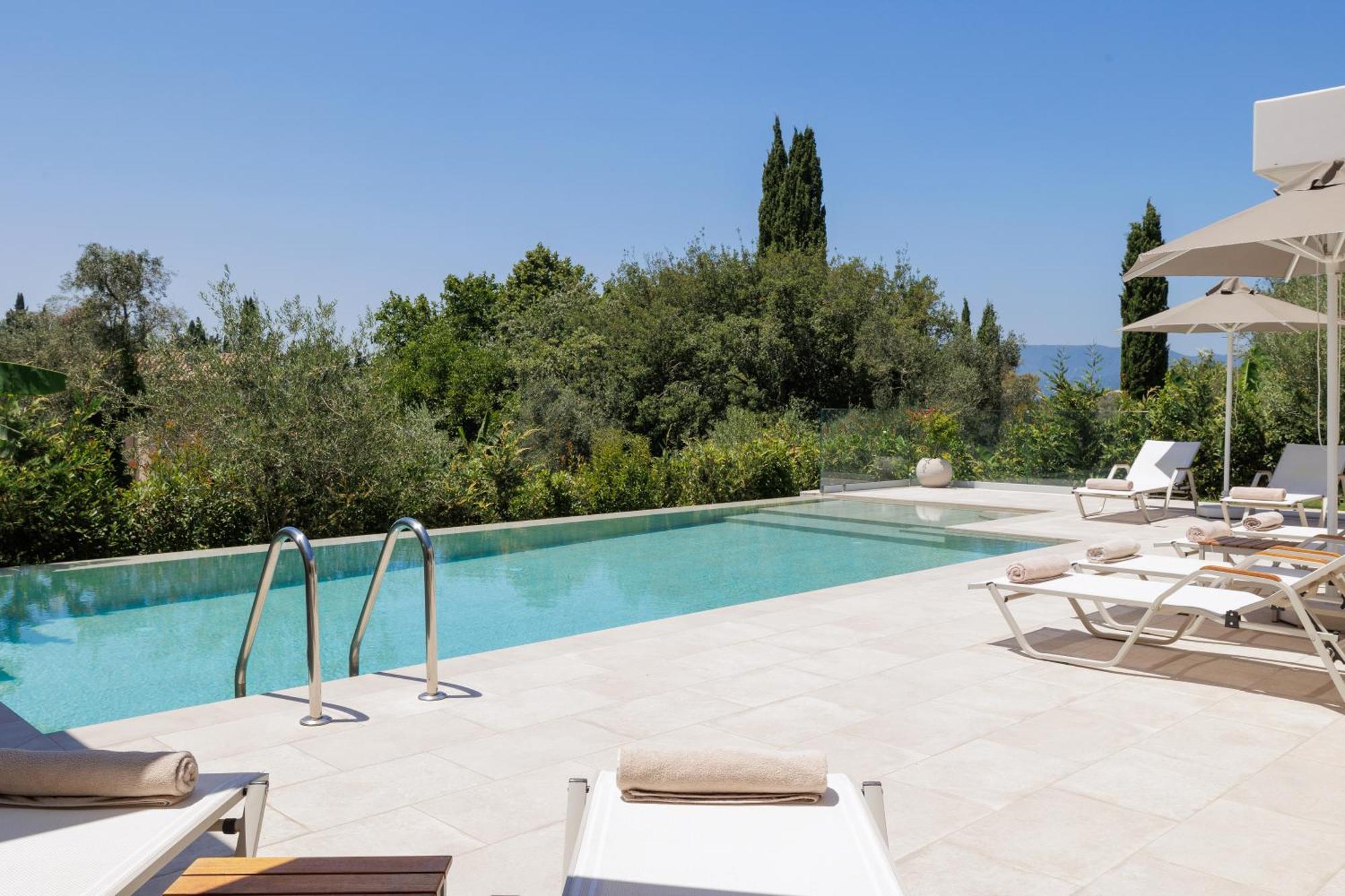 My Mediterranean Corfu Luxury Villa With Private Swimming Pool คอนโตกาลิ ภายนอก รูปภาพ